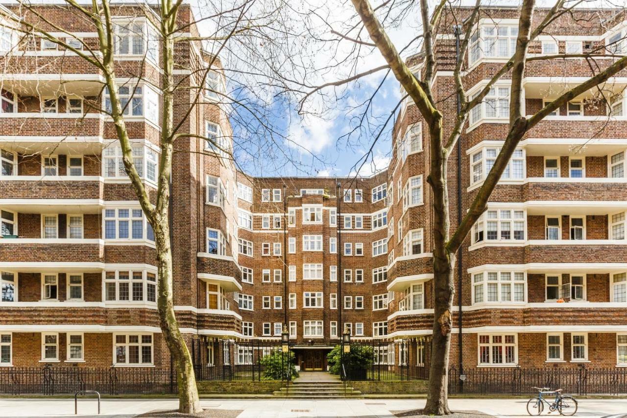 Отель Arrondissement Bloomsbury Лондон Экстерьер фото